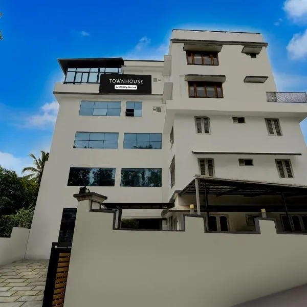 Super Townhouse Thondayad Calicut Formerly Dream Casa, hotel in Kakkayam