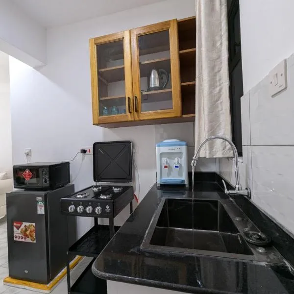 Nancy's Haven 1 BEDROOM Apartment、モンバサのホテル