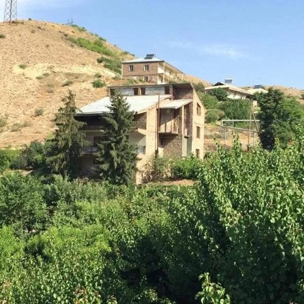Anna Home B&B, hotel in Areni