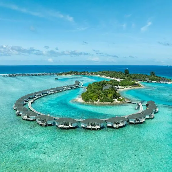 Cinnamon Dhonveli Maldives, hotel in North Male Atoll