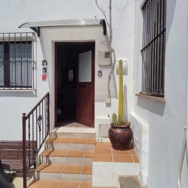 Alquiler Casita en Facinas, hotel em Facinas