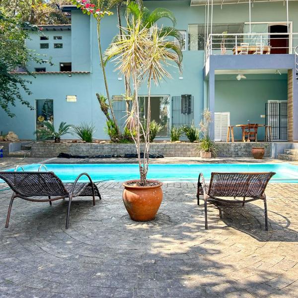 Casa Alto Padrao com Piscina no Alto da Lapa
