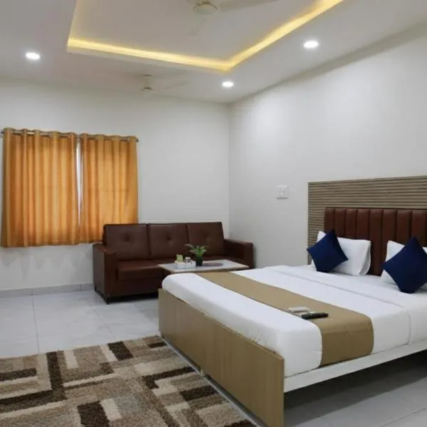 Hotel JK Height's Miyapur, Near Lingampally Railway Station, hotel en Lingampalli