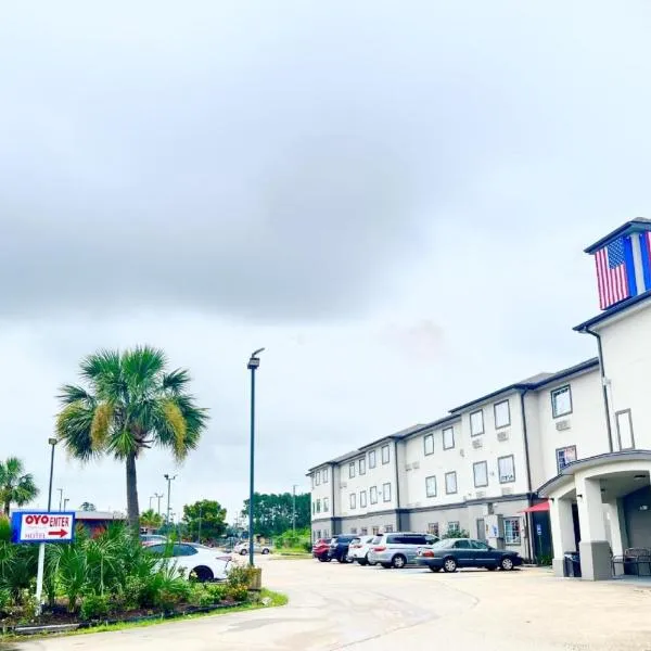 Oyo Townhouse Sulphur,LA Extended Stay, hotel in Sulphur