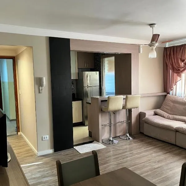 Apartamento próximo ao Shopping Catuaí, hotel in Cascavel