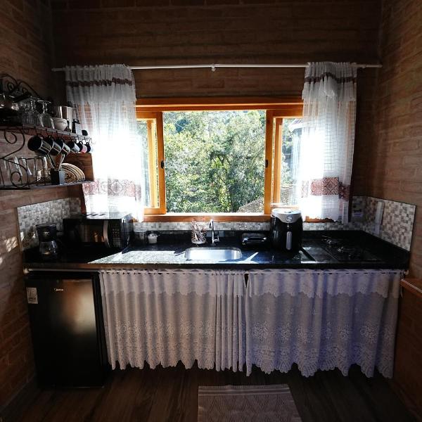 Chalé romântico, lareira, jacuzzi-Vista Pedra Baú - Chalé Petra - Foto 3