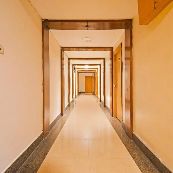 Super Townhouse Hill Cart Road Siliguri, hotel in Siliguri
