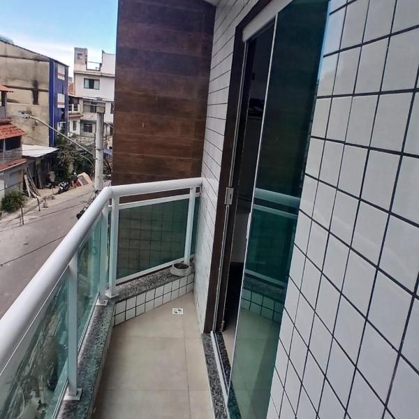 Apt com Varanda 2 qdras Praia Pontal