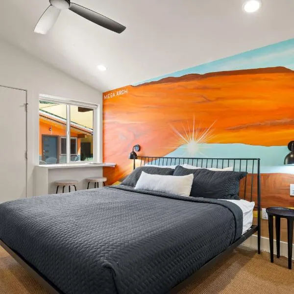 Downtown Kokopelli West 8 - Newly Remodeled Stylish Studio, hotel in Moab