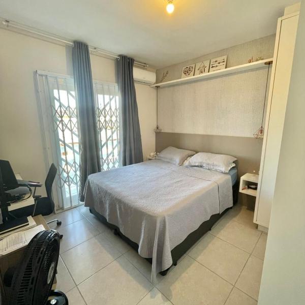 Casa confortável, perto do centrinho e da praia - Foto 2