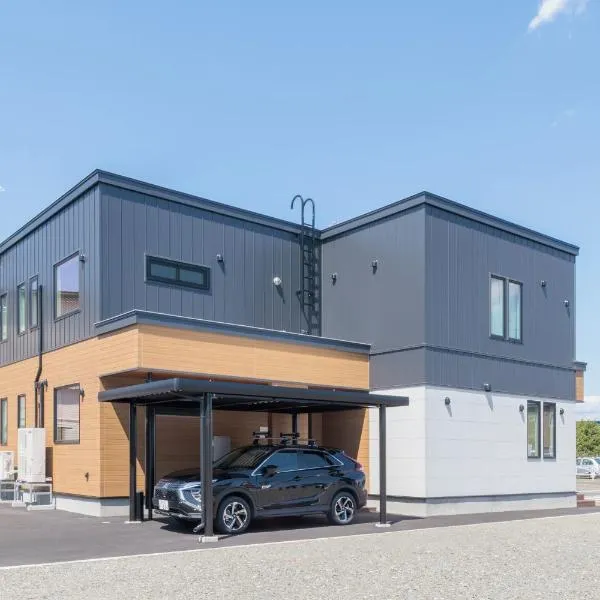 栞-shiori-FURANO, hotel in Furano