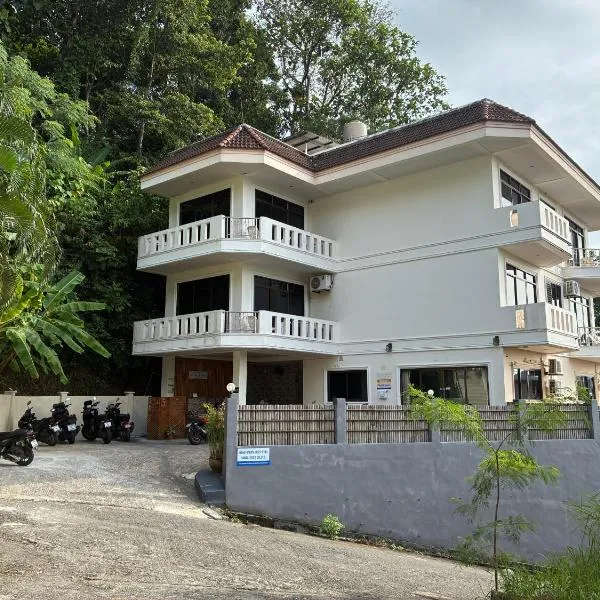 Riviera Patong, hotel in Patong Beach