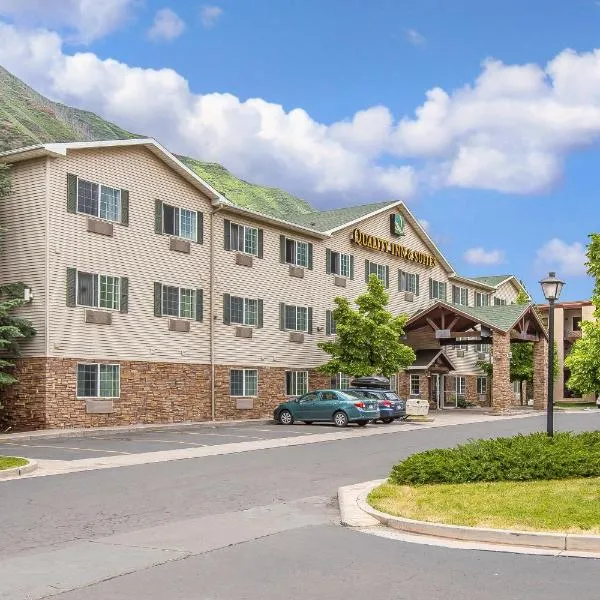 Quality Inn & Suites On The River, hotel in Glenwood Springs