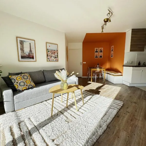 Massy Home, votre cocon à 2 pas du RER et de la gare TGV, готель у місті Массі