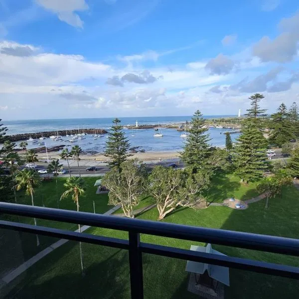 Executive Penthouse Apartment, отель в городе Вуллонгонг