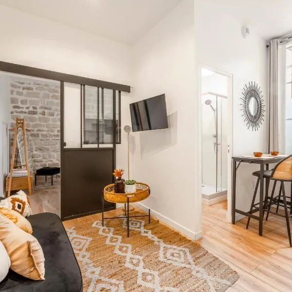 Paris Secret Spot - Loft Unique aux portes de Paris, hotel i Gentilly