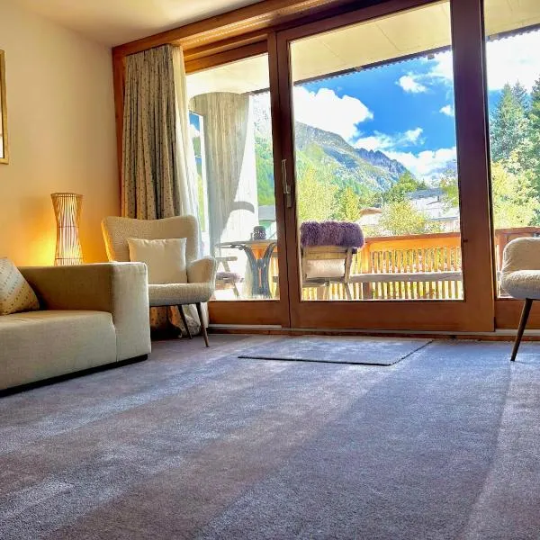Alpine Studio Apartment, hotel in Maloja