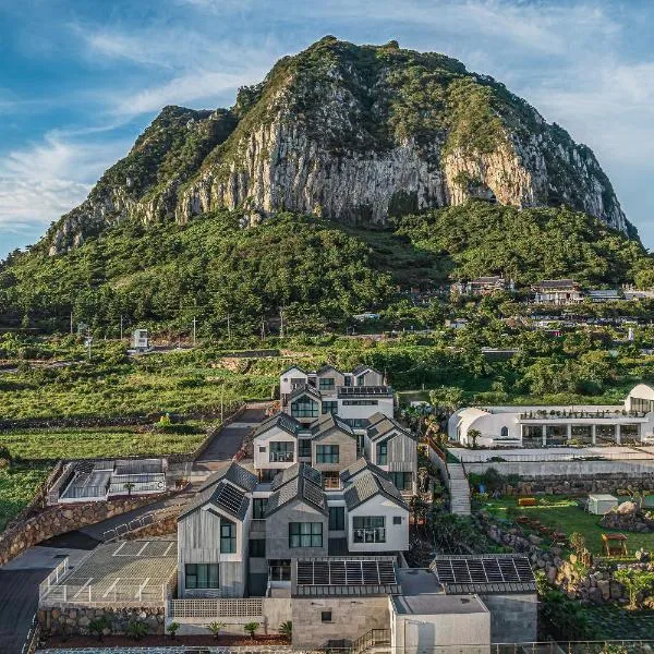 Masion Sanbang Jeju, hotel in Seogwipo