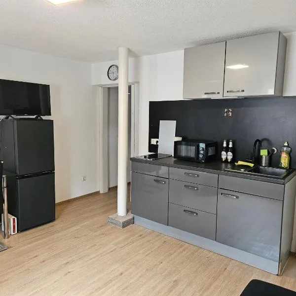 Gemütliche Wohnung in Happenbach, hotel en Abstatt