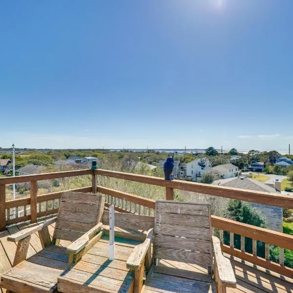 Spacious Kill Devil Hills Getaway with 3 Decks!, hotel in Kill Devil Hills