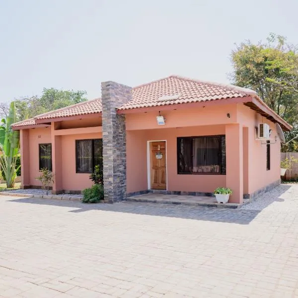 Villa Stone Apartments, hotel in Lusaka