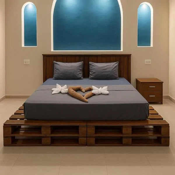 Hostify Hostel, hotel in Hurghada