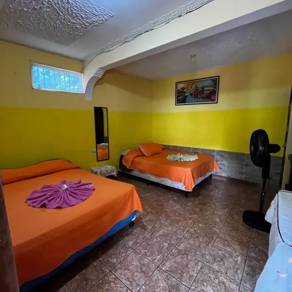 Hospedaje González, hotel in San Pedro La Laguna