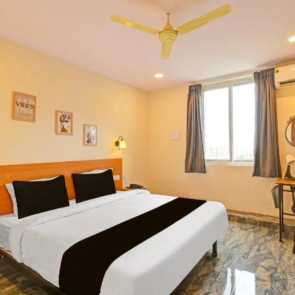 Super Townhouse CASA GRAND ECIL, hotel in Hyderabad