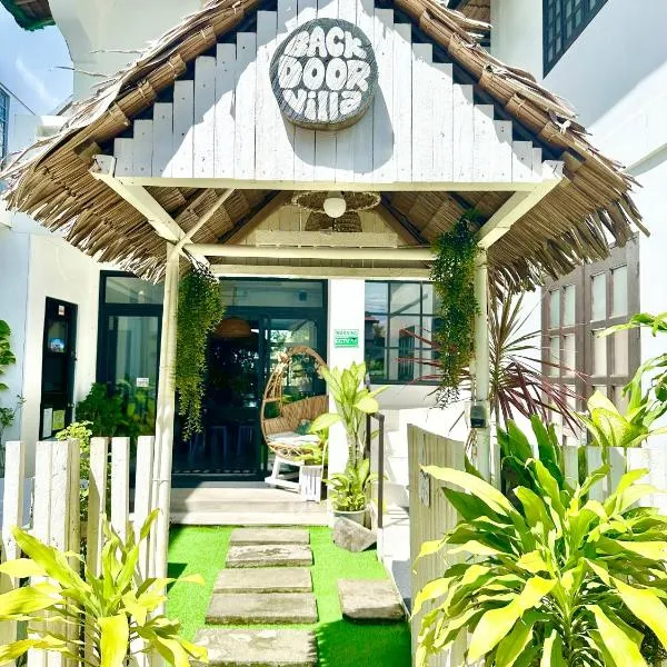 BACKDOOR VILLA, hotel in Baler