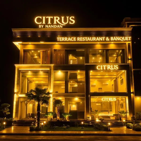 Hotel Citrus, Vrindavan - A Four Star Luxury Retreat, hotel a Vrindāvan