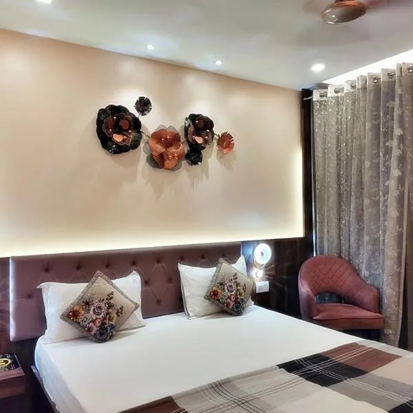 Hotel Luxuria, hotel in Ludhiana
