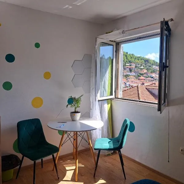 Smještaj Latica, hotel in Vela Luka