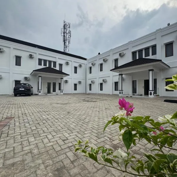 Gramada 3 Kesambi Cirebon, hotel v destinaci Cirebon