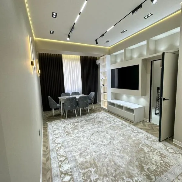Luxury Apartment in City Center, hôtel à Douchanbé