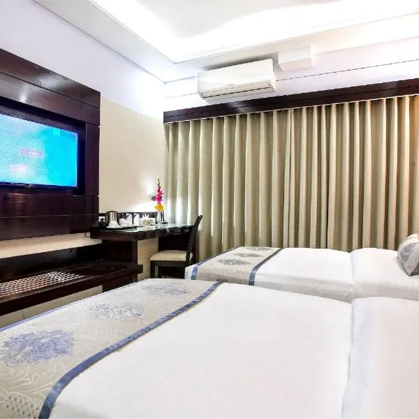 Hotel Legacy Karachi, hotel in Karachi