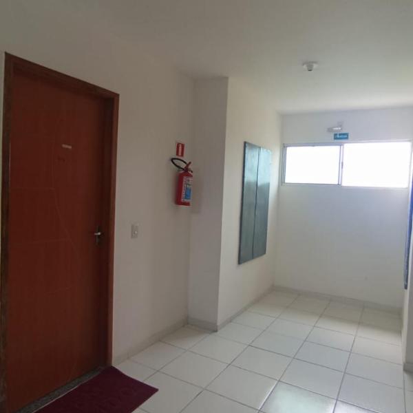 Apartamento dois quartos com uma suíte