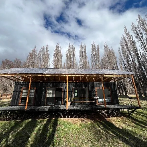 Cabaña entre alamos, ξενοδοχείο σε Coihaique