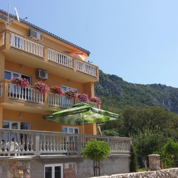 Apartman "Anna", hotel i Bribir