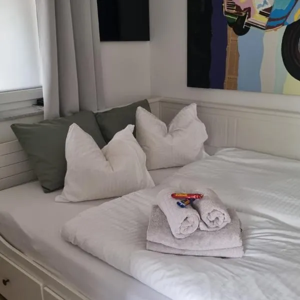 Eigenen Unterkunft I Vierländereck I Natur I St Gallen, hotel in Rebstein