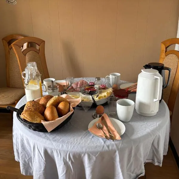 Ferienzimmervermietung Reitferien, hotel in Skærbæk