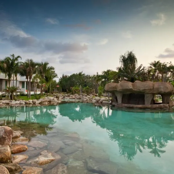 Ohana Resort and Restaurant, hotel v destinaci Rayong