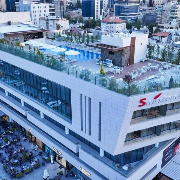 Swisstouches Hotel Amman, hotel v destinaci Amman
