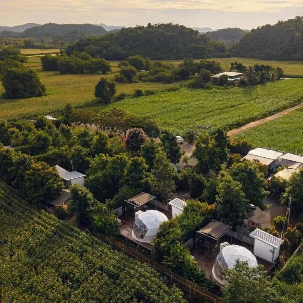 Chavallee Campground, hotel in Ban Tha Chang