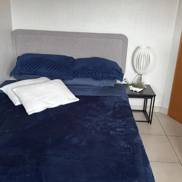 chambre quádruplo, hotel v destinaci Differdange