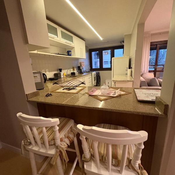 Apartmento no centro, conforto para sua família - Foto 4