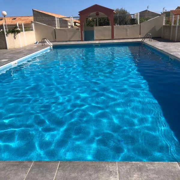 Pavillon les Jardins de la Plage, hotel in Narbonne-Plage