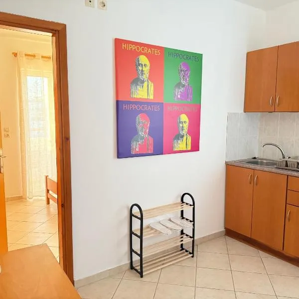 Irene Apartment 2, hotel a Kardámaina