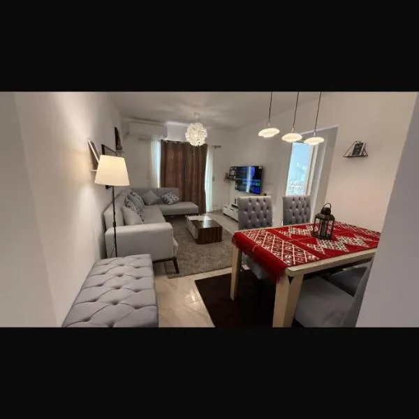 cozy apartment, hotel in Madinaty