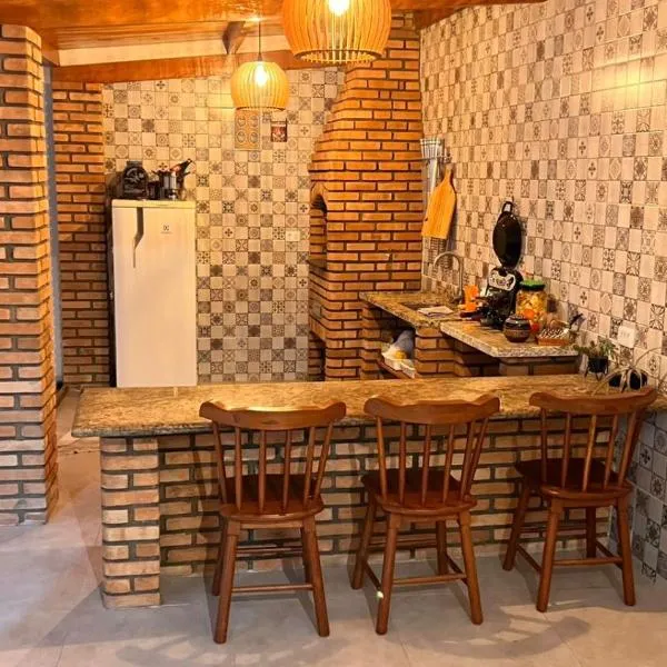 Apartamento Aconchegante com Varanda em Pesqueira、Pesqueiraのホテル