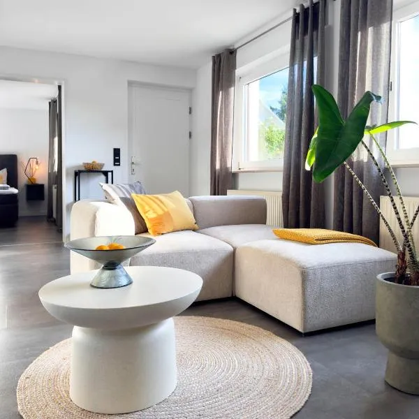 Nord29 - Exklusive Ferienwohnung am Waldrand Meschede, hotel in Meschede